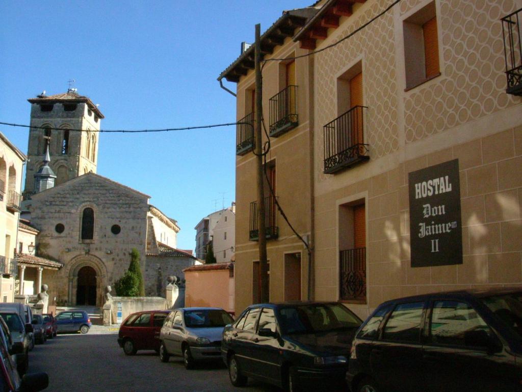 شقوبية Hostal Don Jaime II المظهر الخارجي الصورة