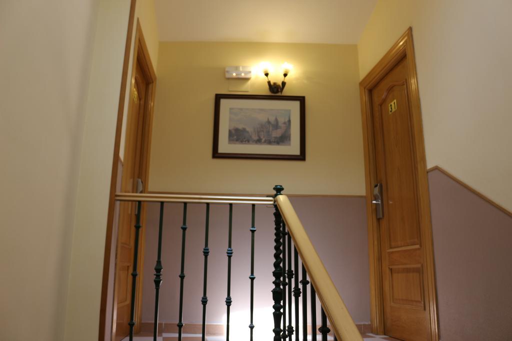 شقوبية Hostal Don Jaime II المظهر الخارجي الصورة