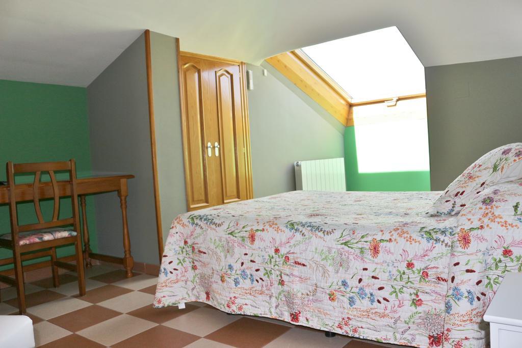 شقوبية Hostal Don Jaime II المظهر الخارجي الصورة