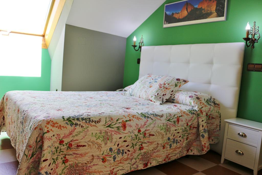 شقوبية Hostal Don Jaime II المظهر الخارجي الصورة
