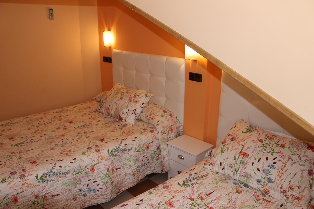 شقوبية Hostal Don Jaime II المظهر الخارجي الصورة